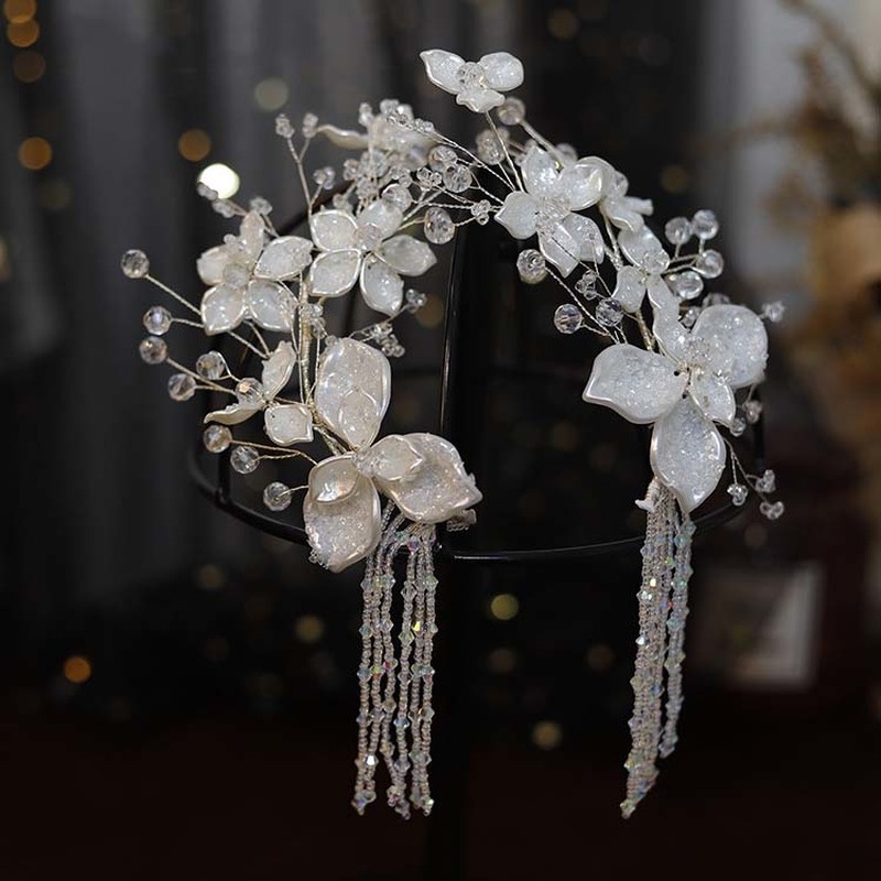 Khuyên Vành Tai Cô Dâu Đính Đá Pha Lê Hình Hoa Tua Rua