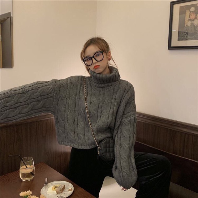 Áo len cổ lọ