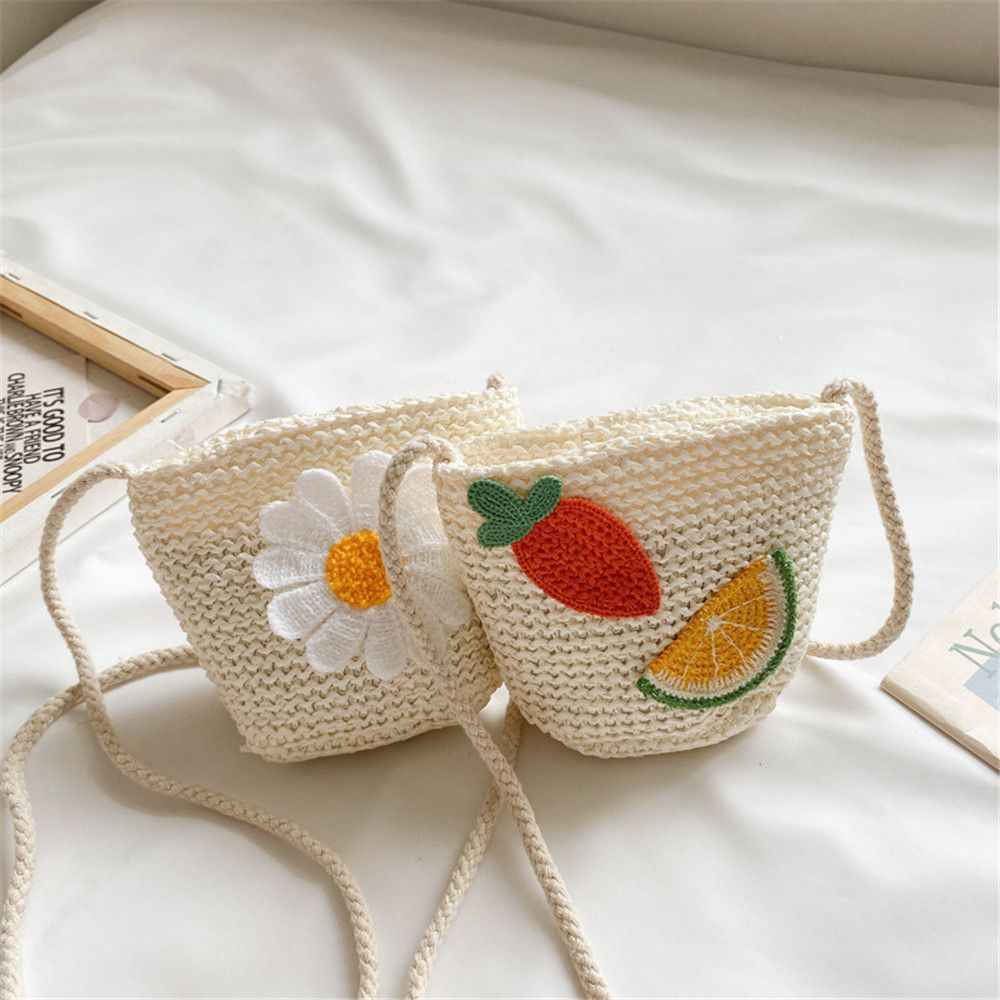 Túi xách đeo chéo vai thêu hoạt hình đáng yêu bắt mắt cá tính