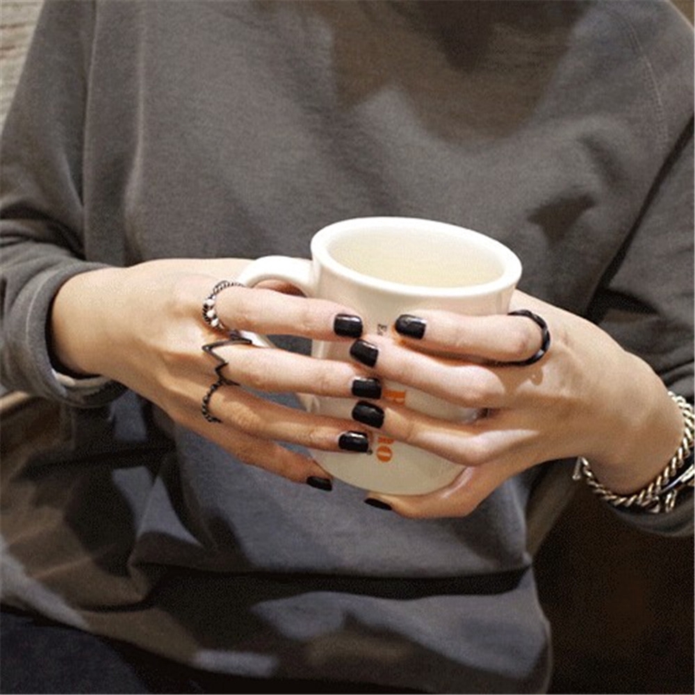 Set 4 nhẫn đeo tay kim loại phong cách Retro cho cặp đôi