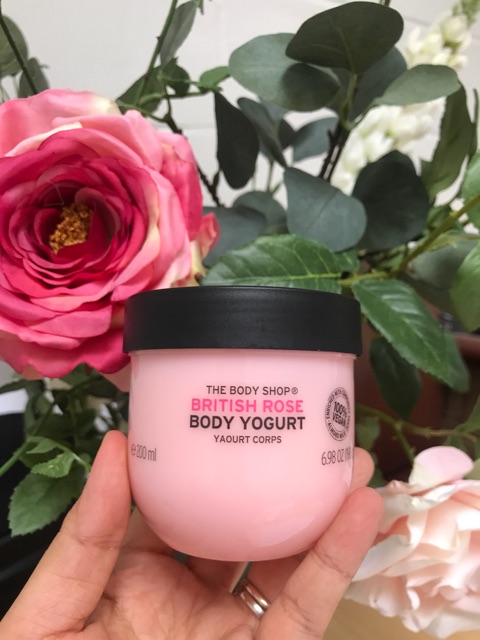 Sữa chua Dưỡng thể The Body Shop Moringa hoa chùm ngây Rose Hoa hồng Almond hạt hạnh nhân Body Yogurt 200ml | BigBuy360 - bigbuy360.vn