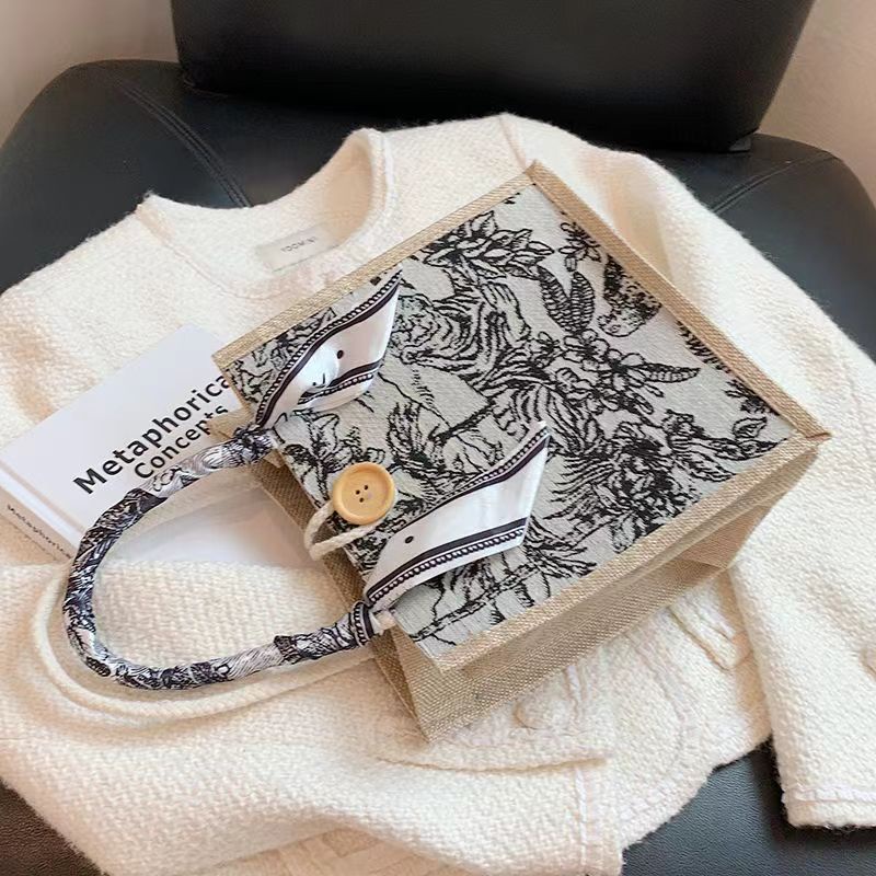 Túi xách thiết kế mới đơn giản thời trang dành cho mùa hè năm 2021