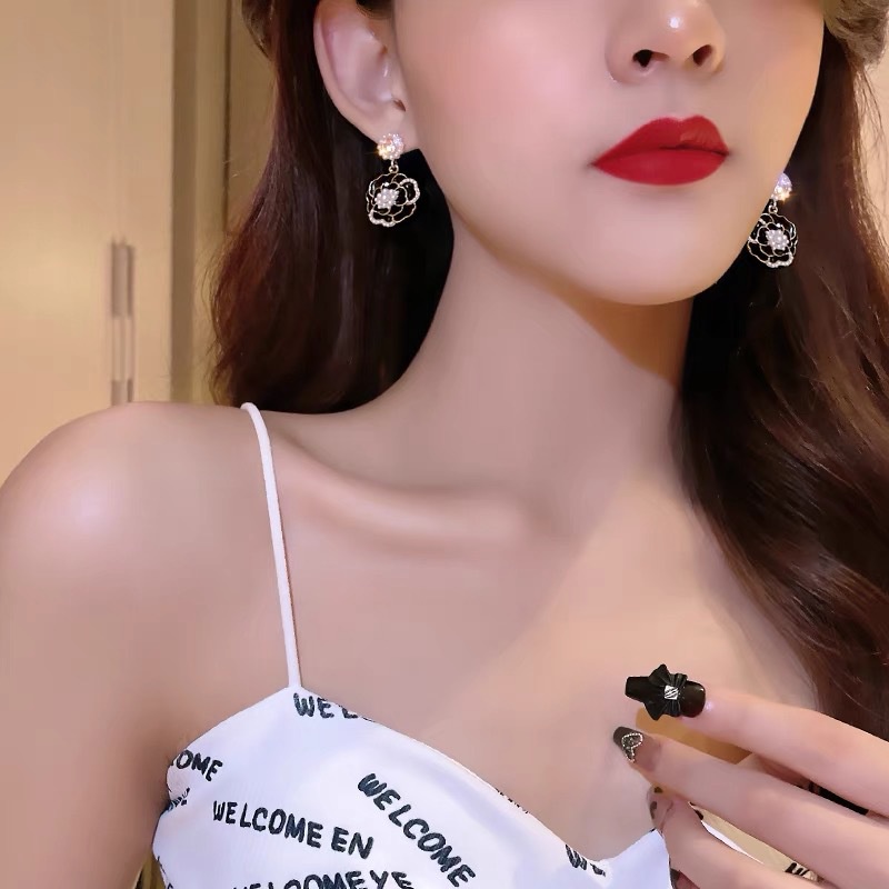 Bông Tai Mạ Bạc 925 Hình Hoa Trà Đính Ngọc Trai Phong Cách Hàn Quốc Cho Nữ