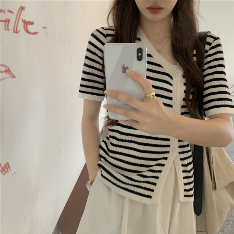 Set Áo Cardigan Tay Ngắn Kẻ Sọc + Chân Váy Chữ A Lưng Cao Thời Trang Mùa Hè Hàn Quốc | BigBuy360 - bigbuy360.vn