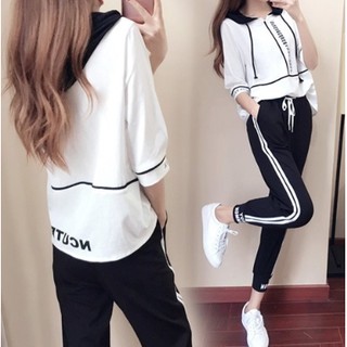 Bộ thể thao nữ có mũ chất thun thể thao