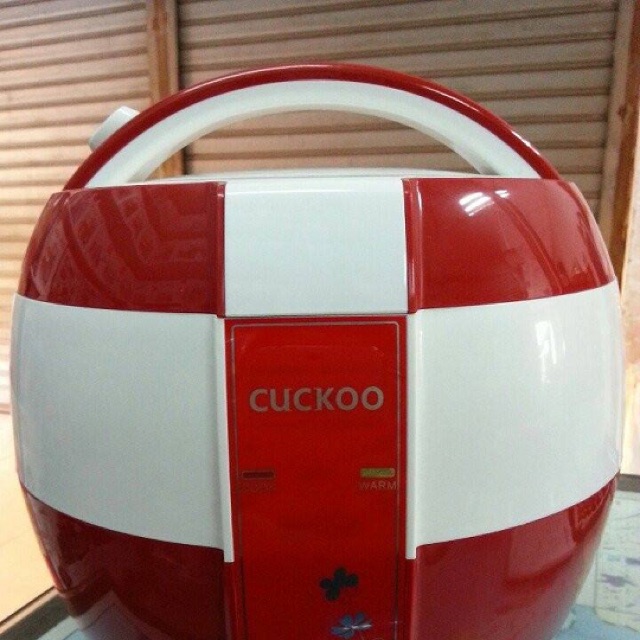 nồi cơm điện cuckoo model 887