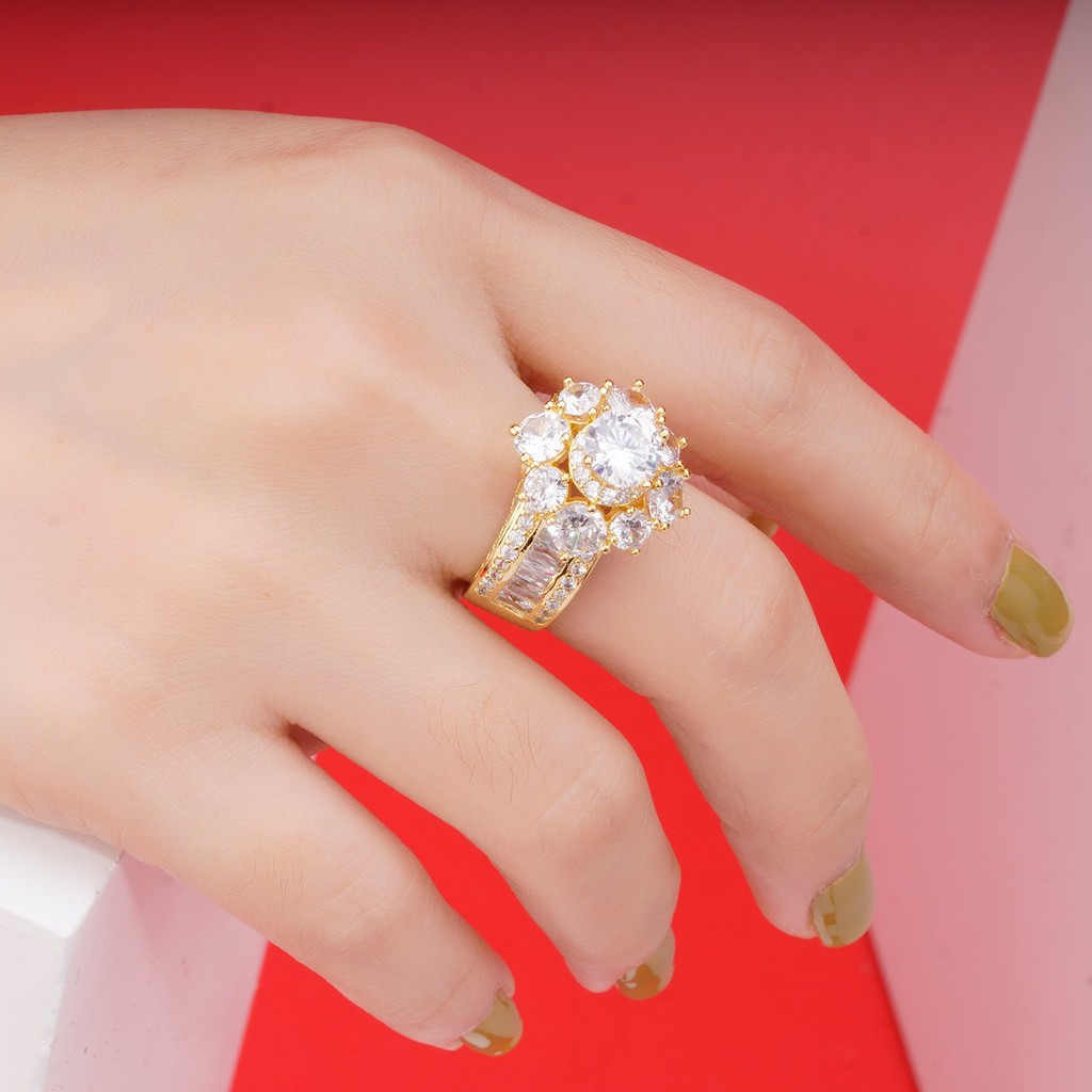 Nhẫn nữ UHA mạ vàng 18K đính đá CZ N525158-160