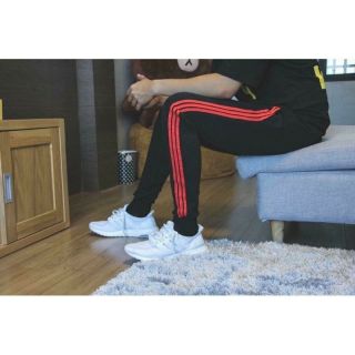 Quần Jogger 3 sọc