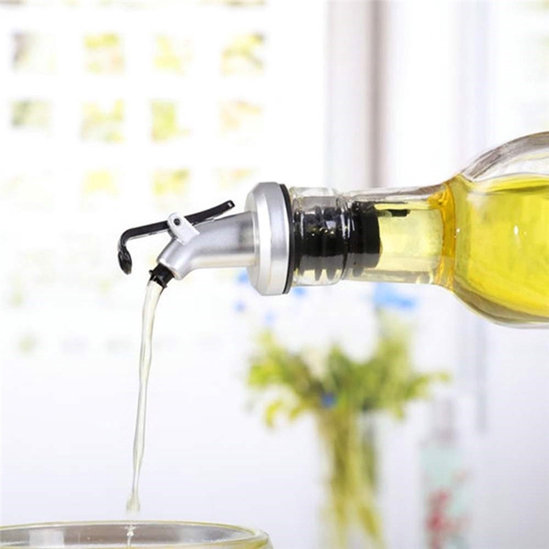 DĐầu nắp nhựa silicon cho bình chế dầu olive nước tương dành cho nhà bếp
