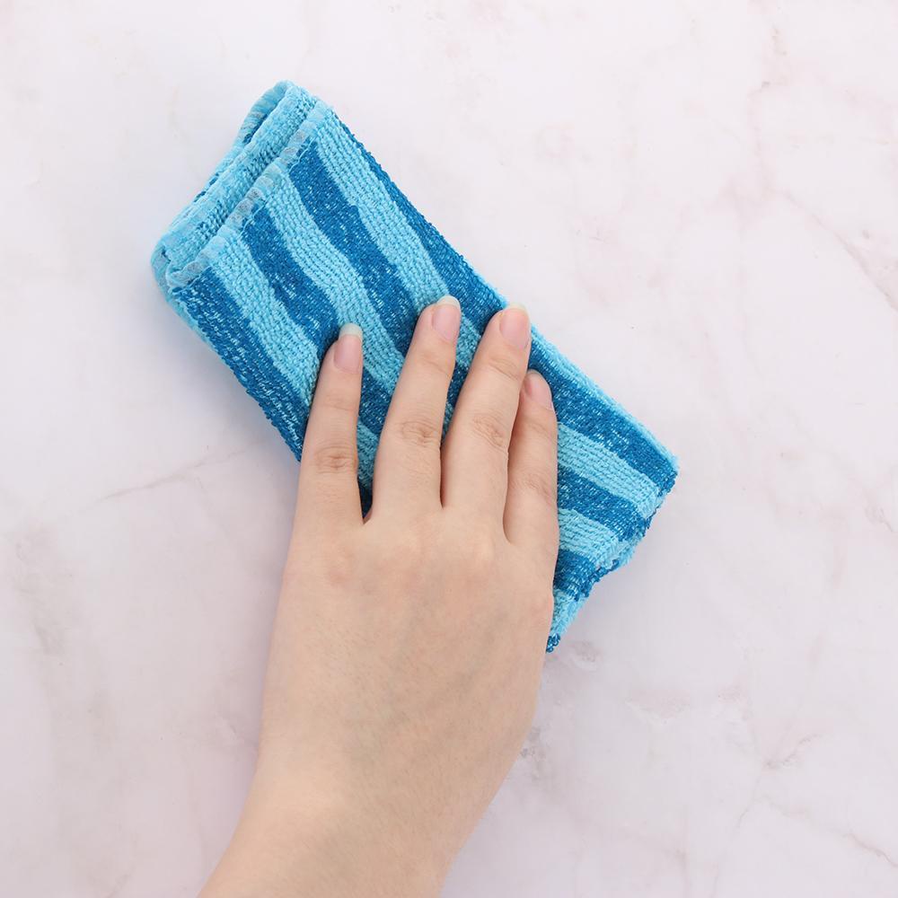 Giá Đỡ Bàn Chải Đánh Răng Bằng Nhựa Gắn Tường Tiện Lợi