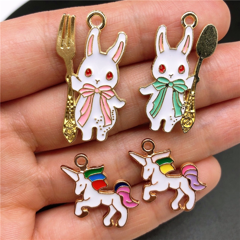Bộ 4 Mặt Dây Chuyền Hình Thỏ Cầu Vồng Bằng Hợp Kim Tráng Men