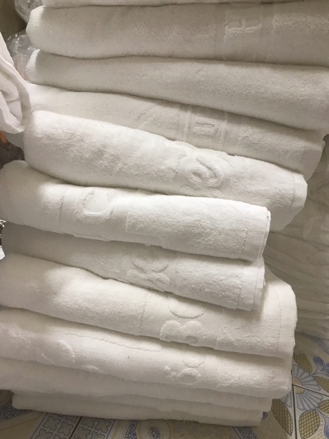 Khăn tắm khách sạn 5 sao siêu dày đẹp kt 70x140