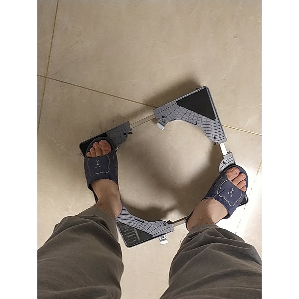 Chân Máy Giặt Cao Cấp Có Bánh Xe