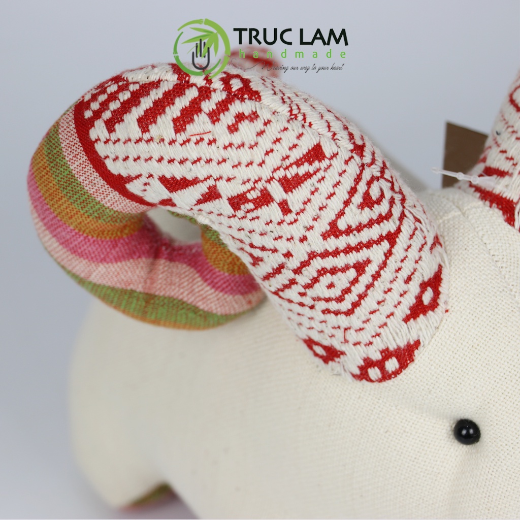 Đồ Chơi Cho Bé Thú Nhồi Bông Hình Dê Vải Thổ Cẩm Dệt Tay Bông Gòn Cao Cấp – Trúc Lâm Handmade