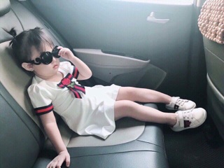 Đầm nơ gucci siêu yêu cho bé