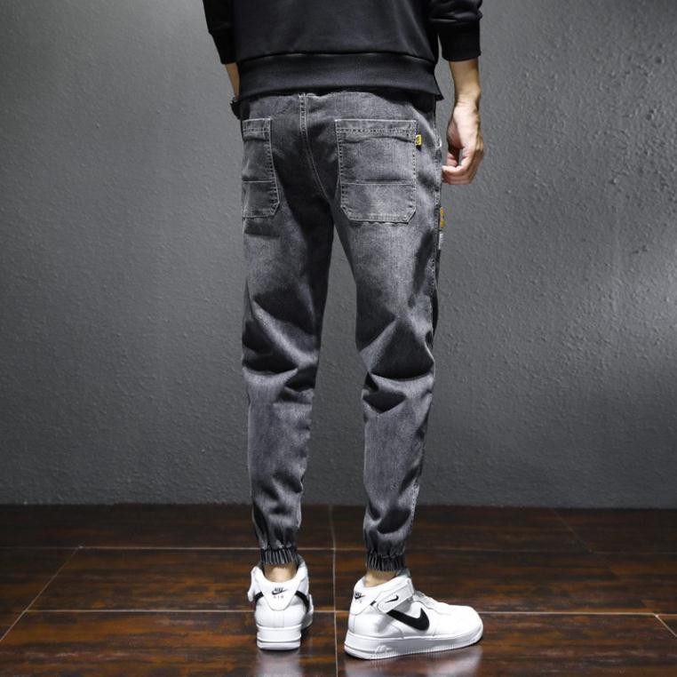 Quần jean jogger thương hiệu form rộng họa tiết dọc phong cách Hàn