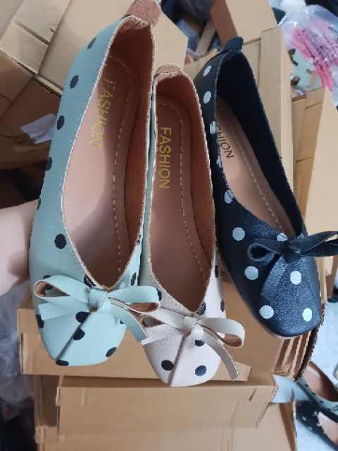 Giày búp bê chấm bi da nguyên miếng siêu mềm | BigBuy360 - bigbuy360.vn