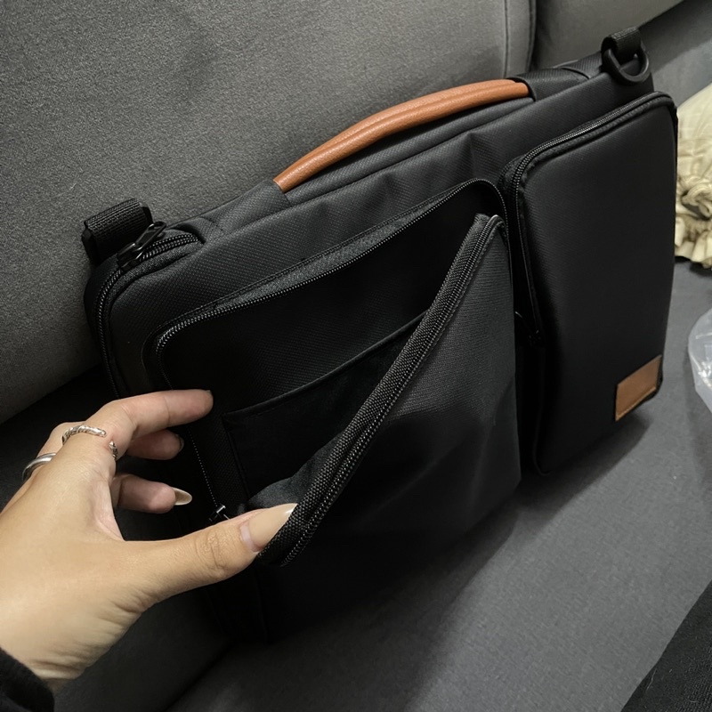 Daiki Bag - Túi Đeo Chéo Laptop Cao Cấp