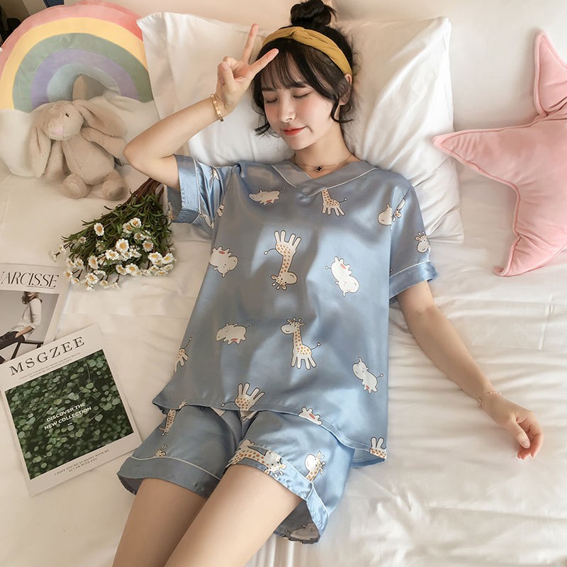 Bộ đồ ngủ gồm áo ngắn tay và quần gợi cảm bằng lụa cho nữ | BigBuy360 - bigbuy360.vn