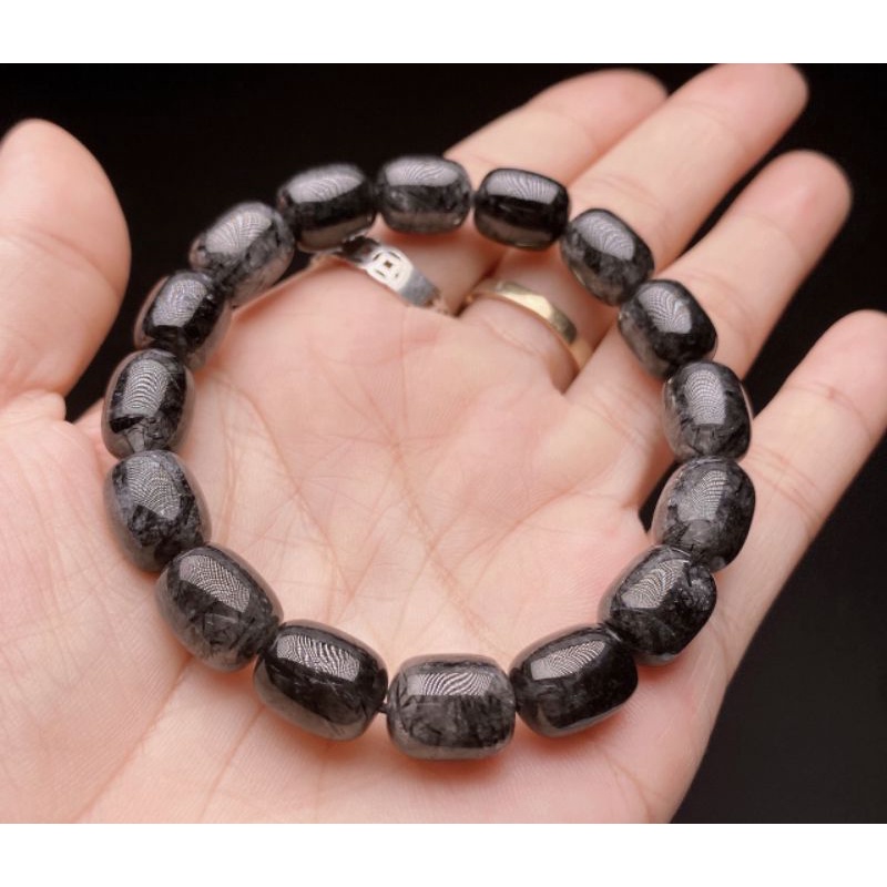 Vòng lu thống thạch'anh tóc đen 9-10li