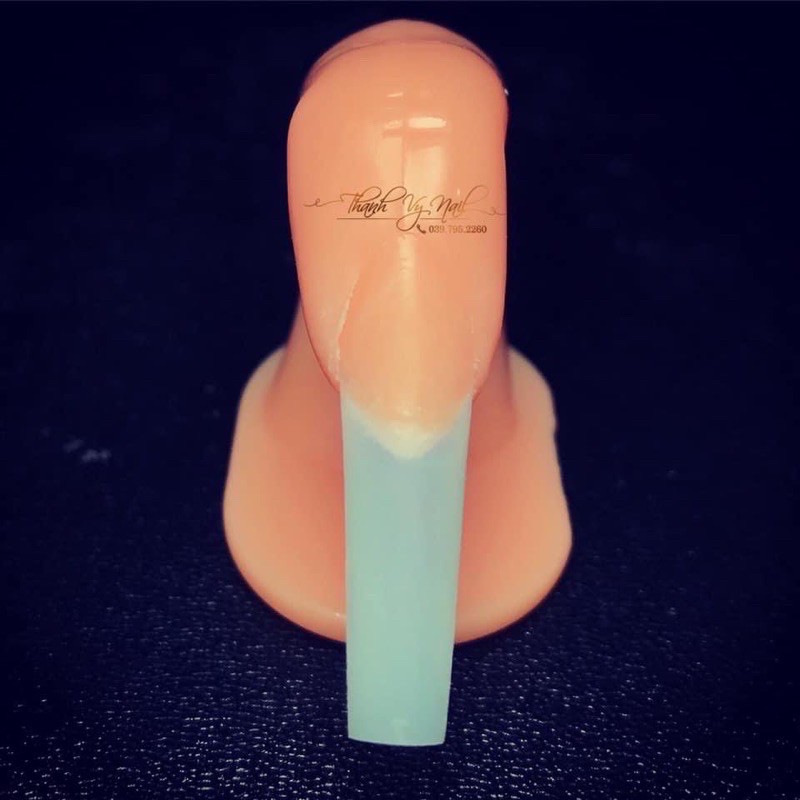Ngón tay giả học làm nail, sơn móng, gắn móng, tập vẽ.