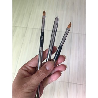 Cọ môi U2B & CLIO (cọ đánh son)