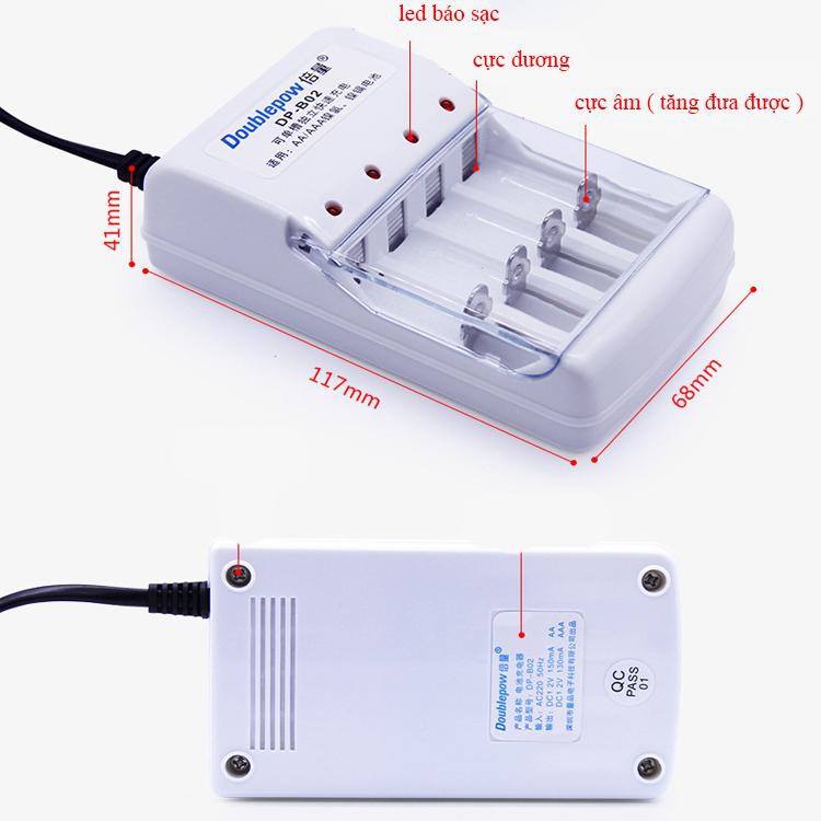 Bộ sạc pin 2AA / 3AAA – Tặng 4 cục pin sạc