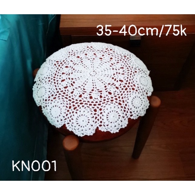 Khăn ren trang trí decor màu be KN001