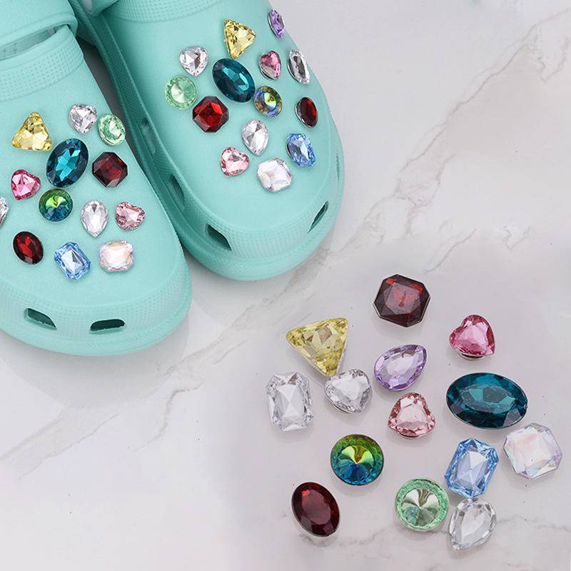 crocs sticker * Phụ Kiện Đá Pha Lê Trang Trí Giày Cá Sấushoes sticker Accessories Stickers Sandals Shoe Decoration