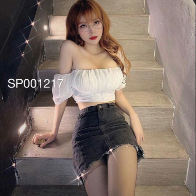 Set Áo Crop Trễ Vai Cúp Ngực Nhún Kèm CV Jean (kèm ảnh thật)