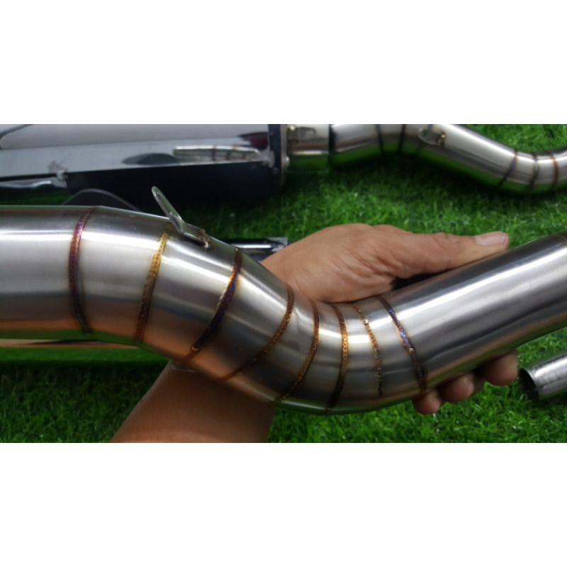 Pô CBR redleo kèm cổ 2 khúc inox như hình lắp các dòng xe Honda yamaha Suzuki sản phẩm full đầy đủ theo nhu cầu sử dụng