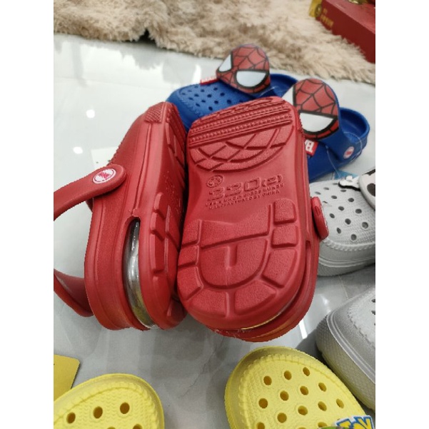 Dép croc sz bé từ 27-35 hàng chính hãng