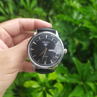 Đồng hồ nam Seiko chống nước kim dạ quang dây da