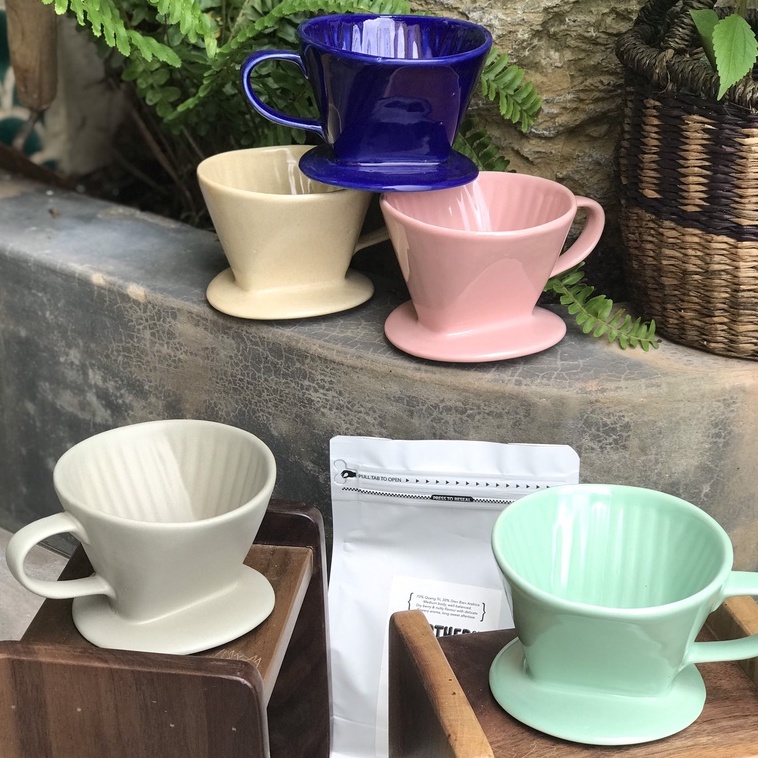 Phin cafe, phễu pha cà phê V60 Dripper bằng gốm sứ Bát Tràng cao cấp nhiều màu - phụ kiện decor trang trí Dreamers Livin