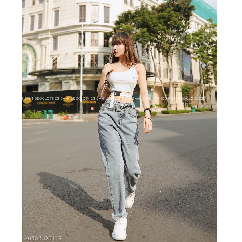 Quần jean baggy đai thêu chữ