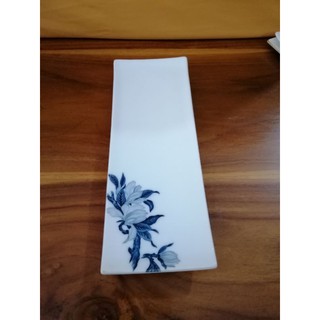 Dĩa sứ chữ nhật