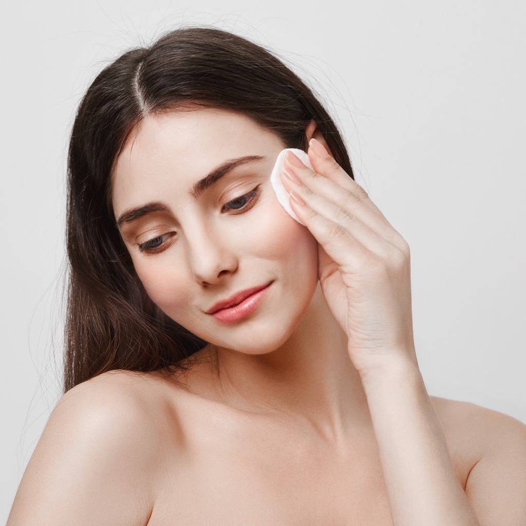 Bông tẩy trang Flormar Square Cotton Pads For Facial 50 miếng