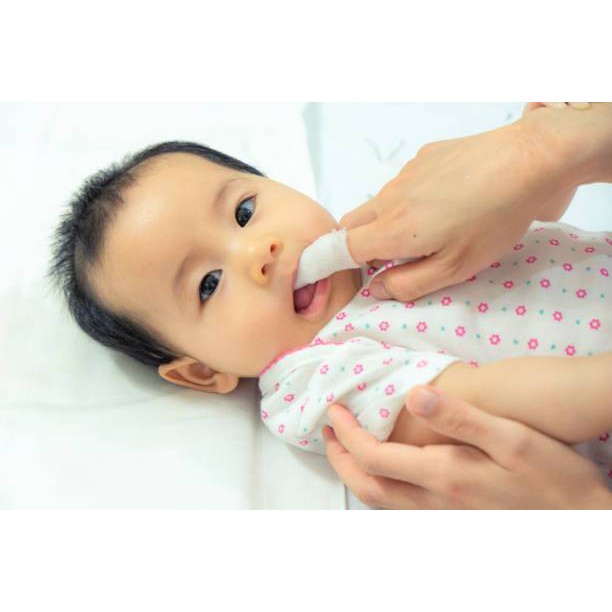 Rơ lưỡi cho bé tưa lưỡi Đông Fa vệ sinh lưỡi miệng cho trẻ sơ sinh chống biếng ăn