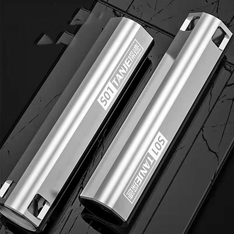 Đèn Pin LED Cầm Tay Ba Tốc Độ Nhỏ Gọn Phù Hợp Cho Chạy Bộ &amp; Cắm Trại &amp; Leo Núi