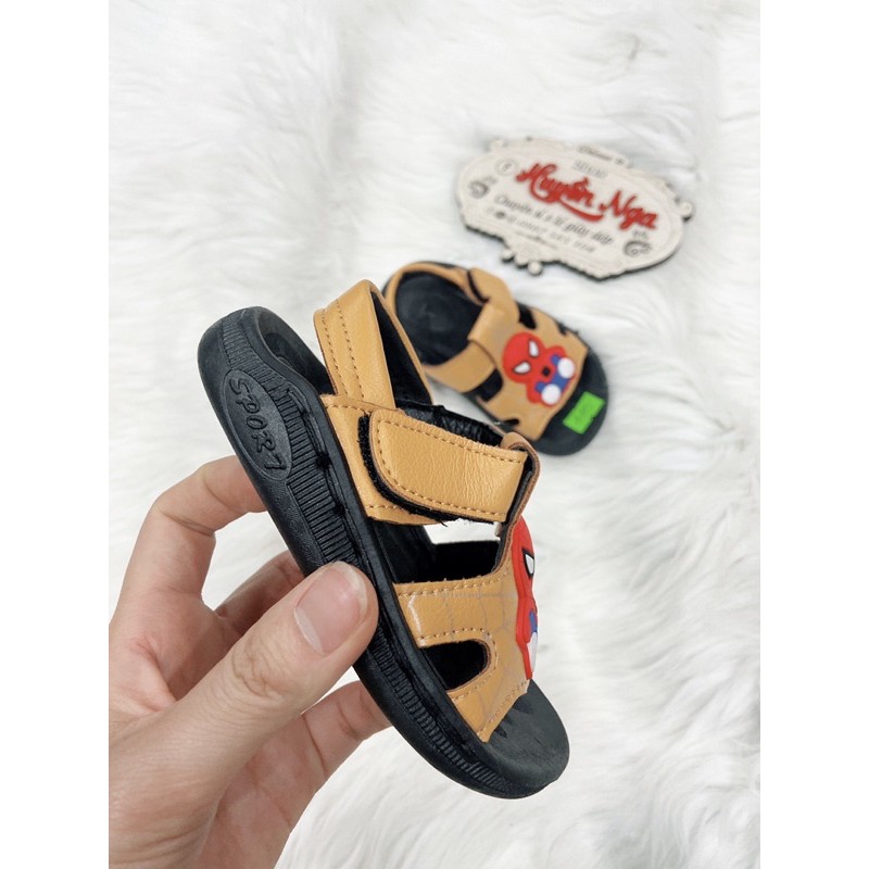 dép quai hậu tập đi bé trai mềm êm nhện vàng size 21-25