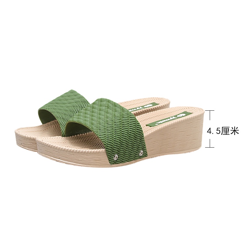 ┇Thick-soled slippers for women to wear in summer, fashionable personality, high-heeled women s sandals, 2021 all-match increased platform temperament shoes