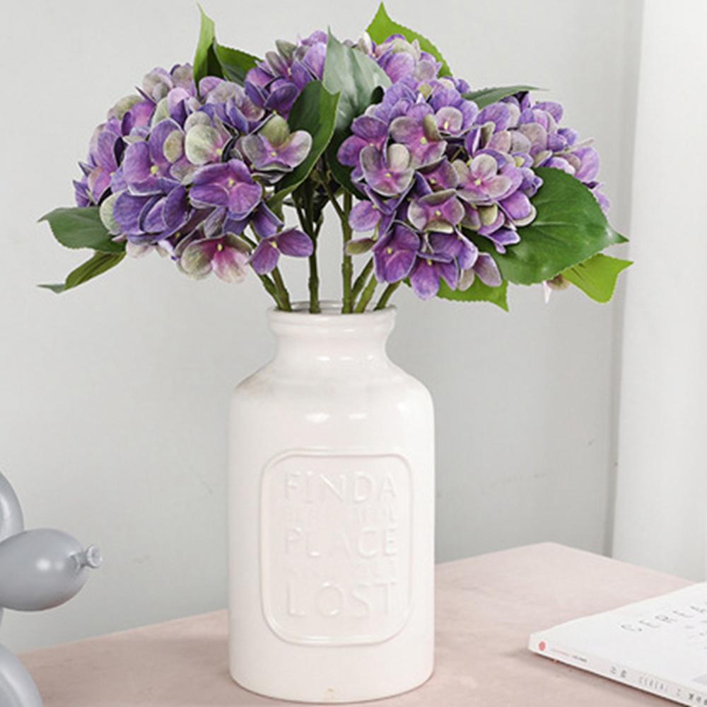 Hoa Giả Trang Trí Bàn Làm Việc Sang Trọng