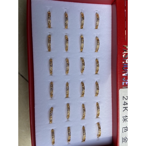 sỉ hộp 24 nhẫn thời trang