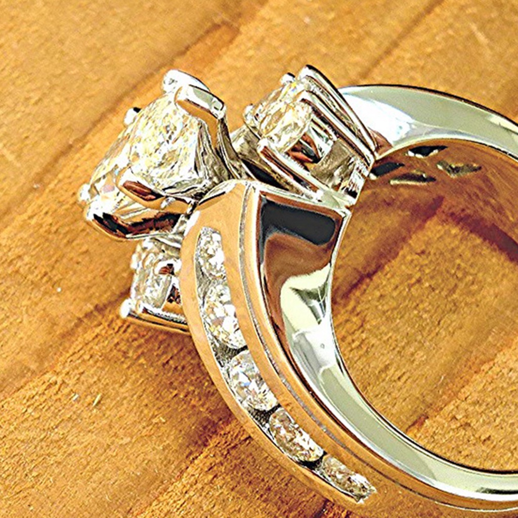 Nhẫn Đính Đá Thời Trang Sang Trọng Cho Nữ