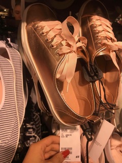 Giày HM auth còn sẵn size 38 350k ( kèm ảnh thật)