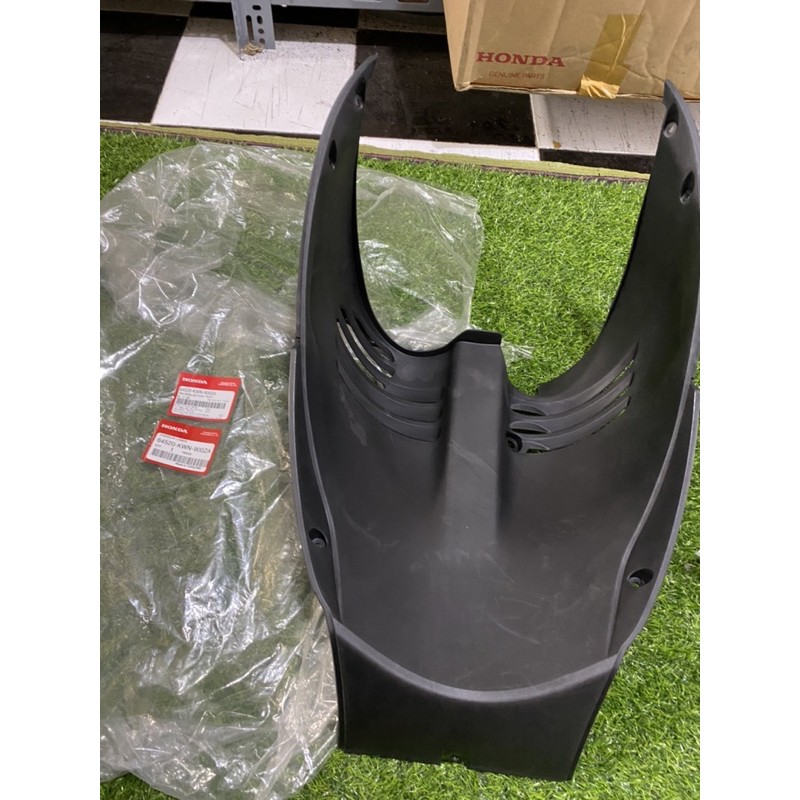 Yếm Khóa , Sàn chân Trái , dè sau , chắn bùn Trước Pcx Thái 2010