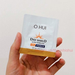 SAMPLE KEM CHỐNG NẮNG OHUI BẢO VỆ DA