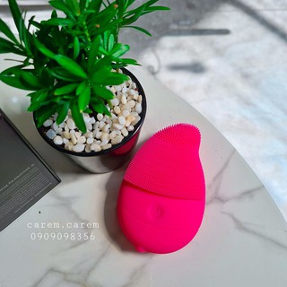Máy silicon gai mềm rửa mặt (có clip)