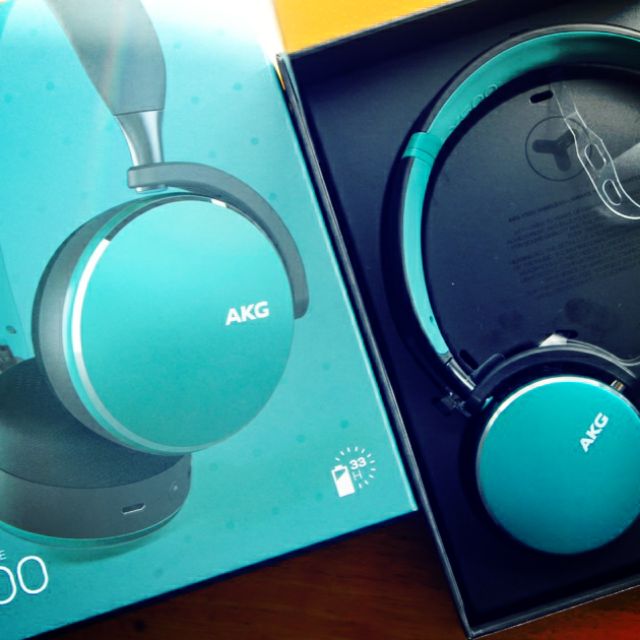 Tai nghe bluetooth AKG Y500