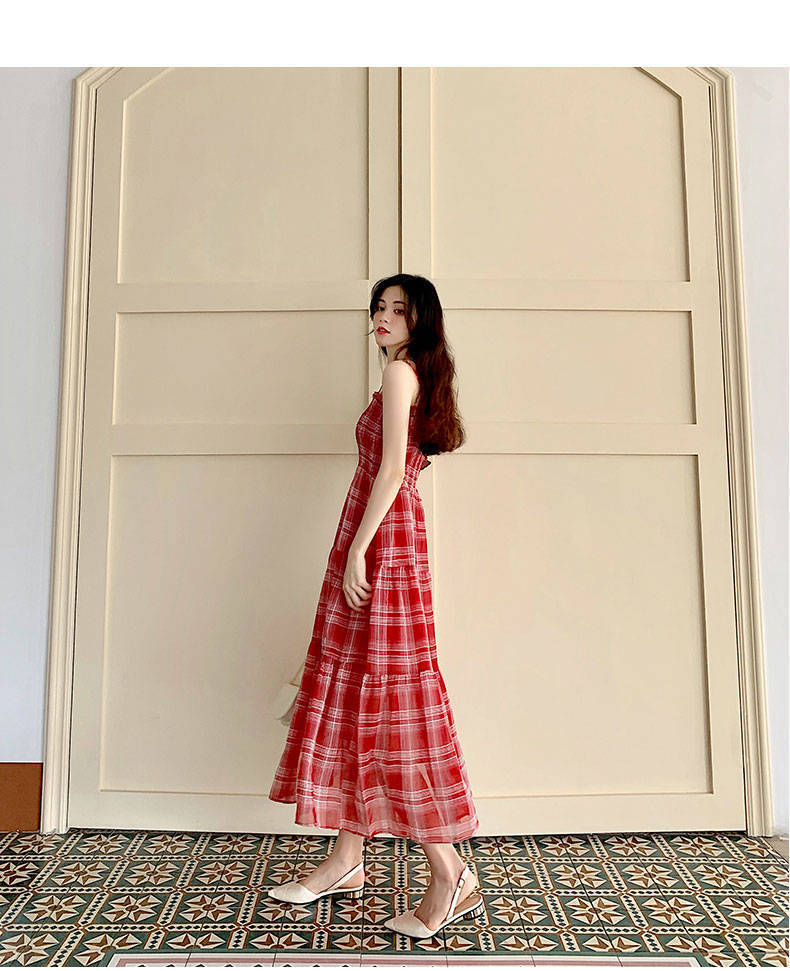 Đầm Hai Dây Họa Tiết Ca Rô Trẻ Trung Thanh Lịch Dành Cho Nữ